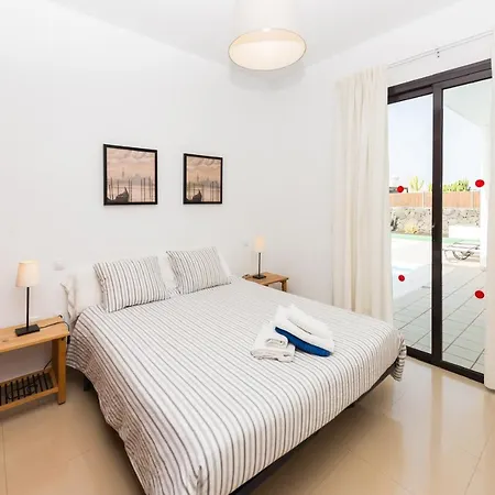 Aurora Villa